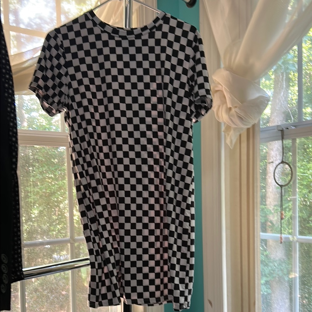 Forever 21 Black and White Checkered Sheath Dress
